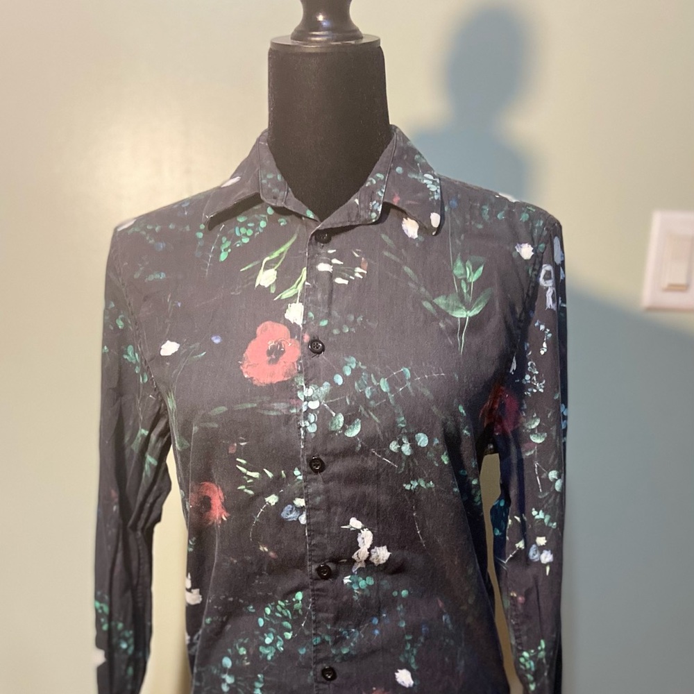 H&M Long Sleeve Button Down Shirt
